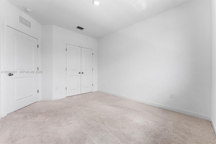 Spacious, unfurnished interior of a new home in , Lake Worth (Image 61). Spacious, unfurnished interior of a new home in , Lake Worth (Image 61).