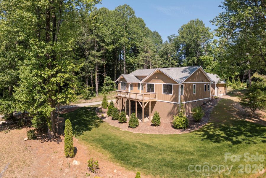 Image 43 of a home in .