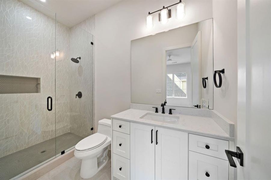 Furnished interior view inside a new home in , Dallas (Image 15). Furnished interior view inside a new home in , Dallas (Image 15).