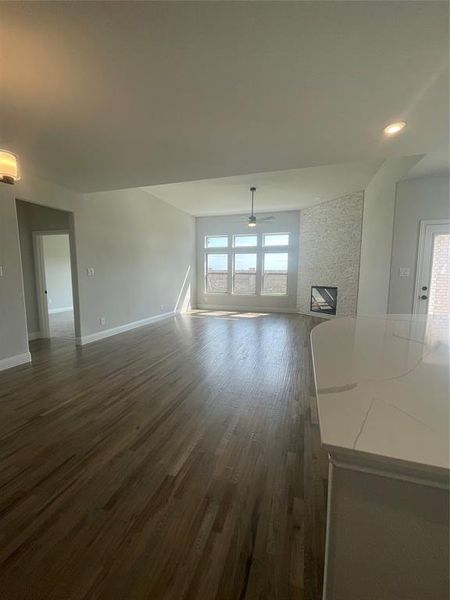 Spacious, unfurnished interior of a new home in Mercer Meadows, Royse City (Image 12). Spacious, unfurnished interior of a new home in Mercer Meadows, Royse City (Image 12).