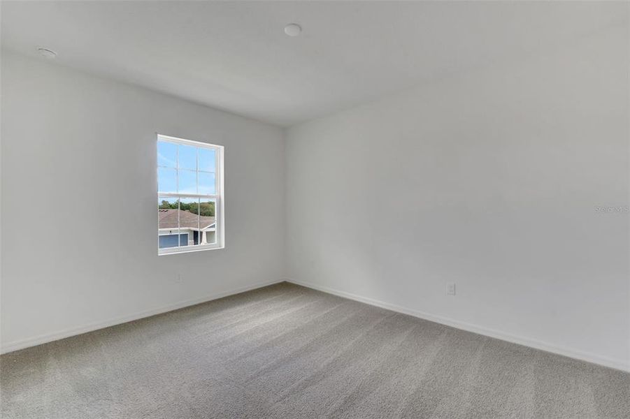 Spacious, unfurnished interior of a new home in Tuscan Hills, Dade City (Image 35).