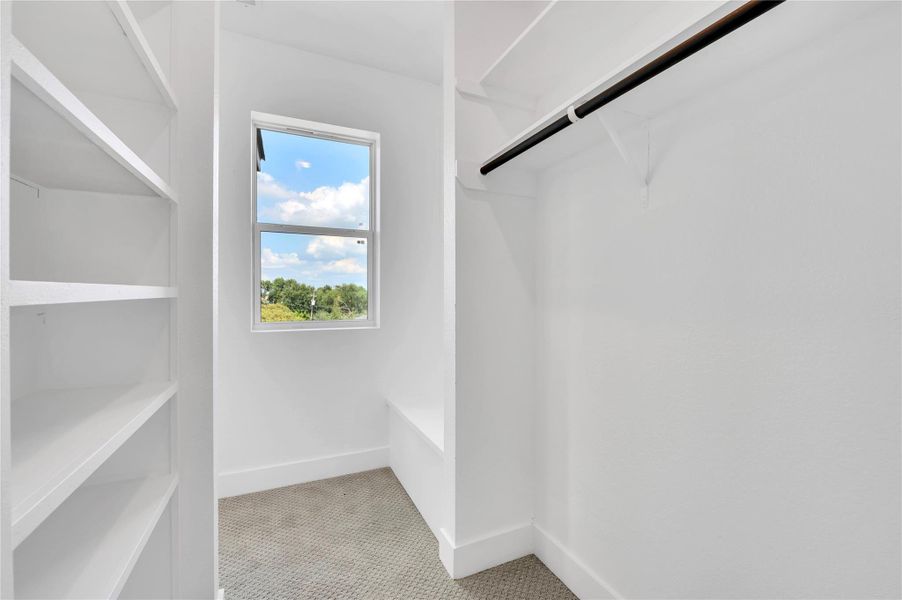 Spacious, unfurnished interior of a new home in , Shoreacres (Image 19).