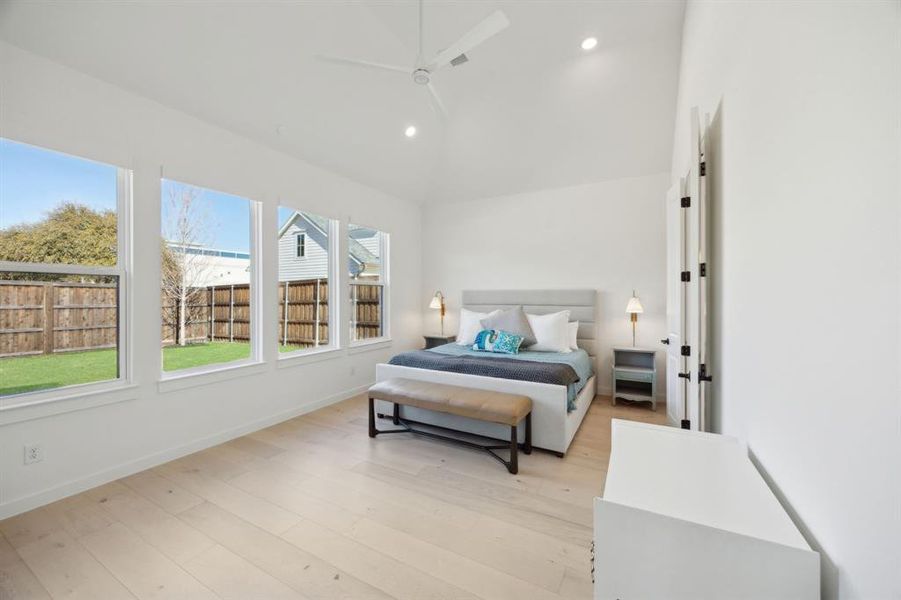 Furnished interior view inside a new home in , Richardson (Image 11).