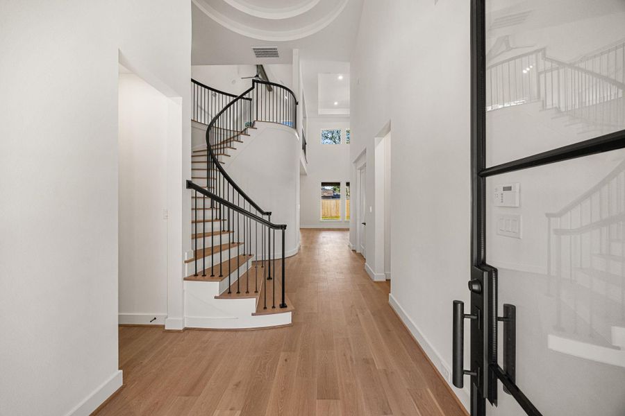 Example Photo of Builders Previously Built Homes.