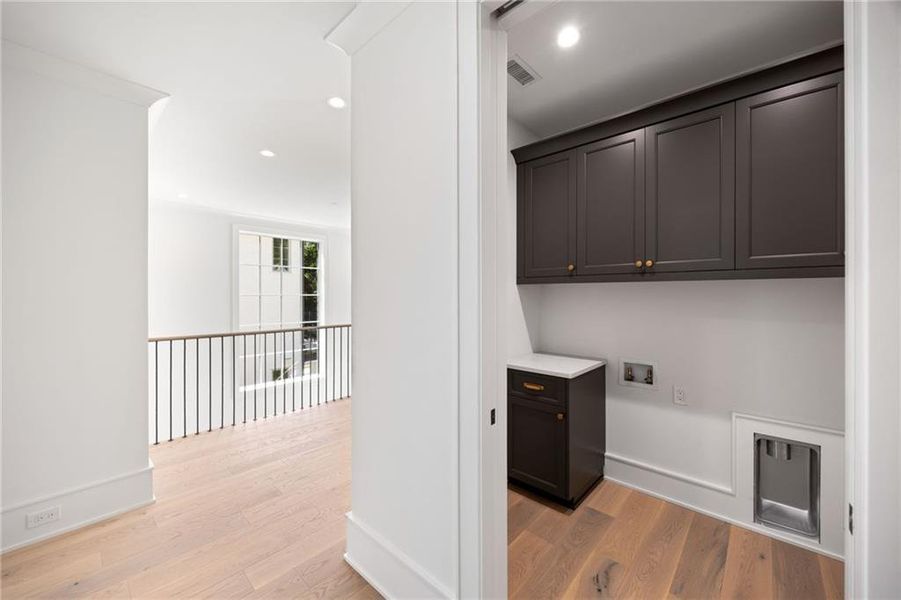 Furnished interior view inside a new home in , Atlanta (Image 11).