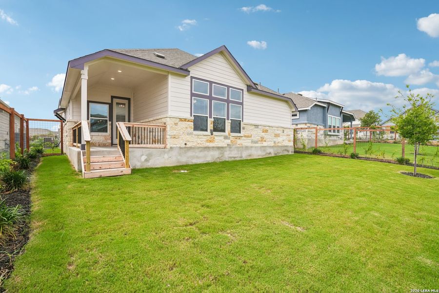 Exterior details and patio area of a home in The Crossvine, Schertz (Image 17).