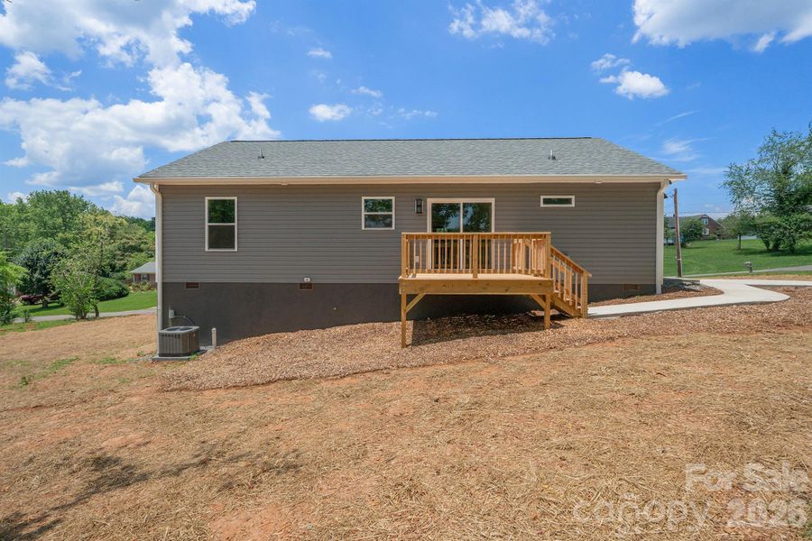Exterior details and patio area of a home in , Valdese (Image 20).