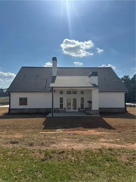 Exterior details and patio area of a home in , Monroe (Image 5).