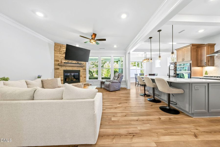 12-web-or-mls-661 Highview (27 of 32)