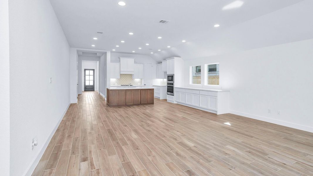 Spacious, unfurnished interior of a new home in Kresston 50', Montgomery (Image 9). Spacious, unfurnished interior of a new home in Kresston 50', Montgomery (Image 9).