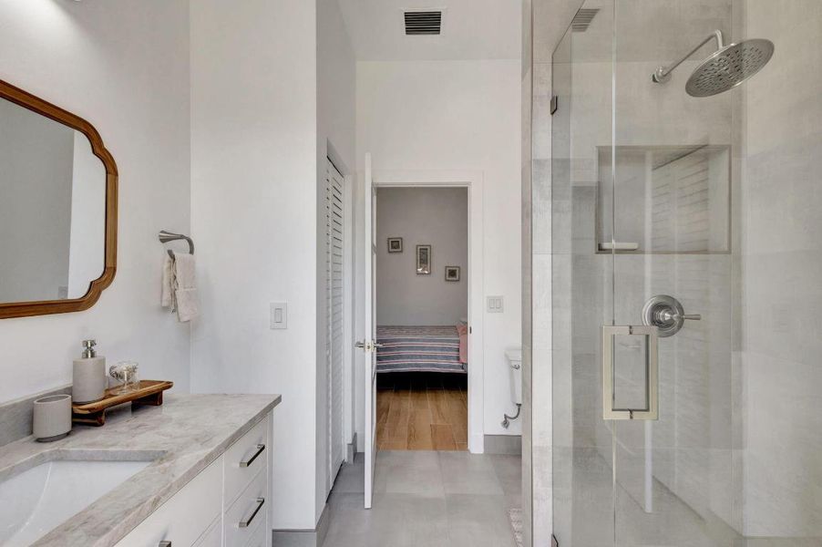 56-web-or-mls-5D1A9256