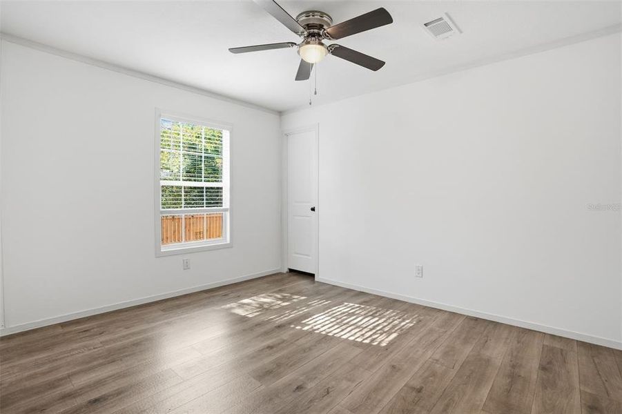 Spacious, unfurnished interior of a new home in , Brooksville (Image 20).