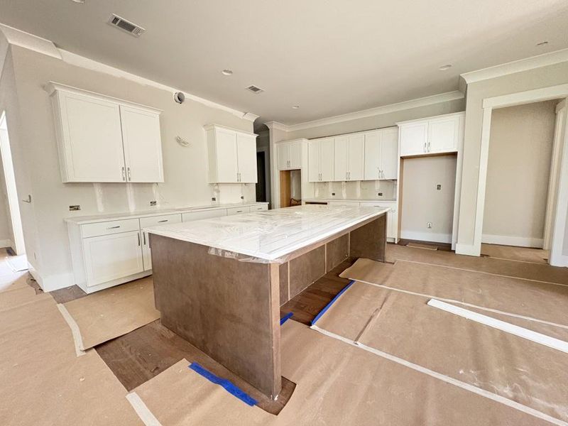 Image 17 of a home in Arden on Lanier. Image 17 of a home in Arden on Lanier.