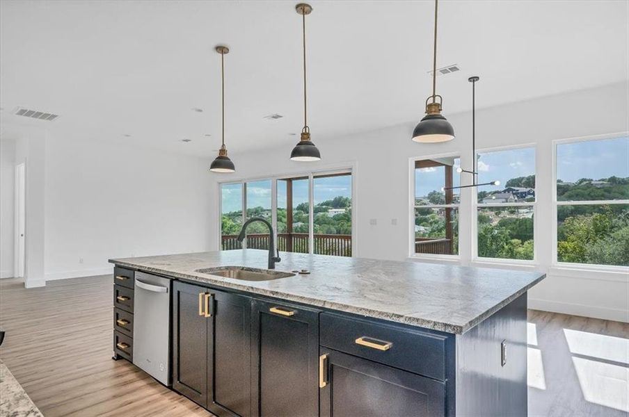 Kitchen with Views!!