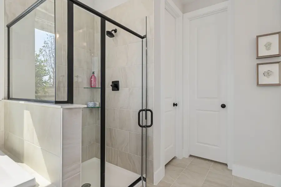 Plan 1542 Main Bathroom Representative Photo by American Legend Homes Plan 1542 Main Bathroom Representative Photo by American Legend Homes
