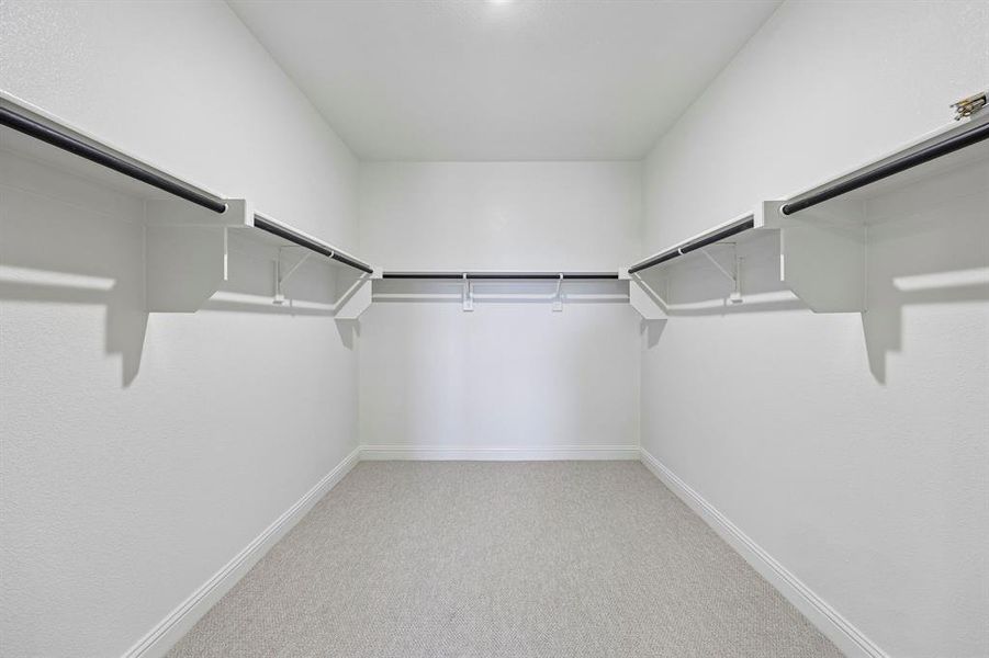 Spacious, unfurnished interior of a new home in Lakehaven - Premier Series, Farmersville (Image 39).