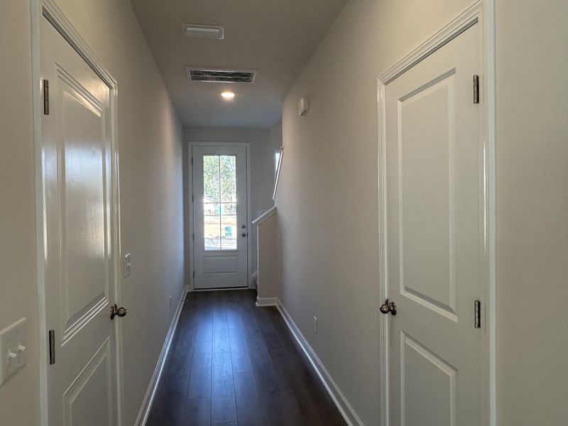 Spacious, unfurnished interior of a new home in , Summerville (Image 10).