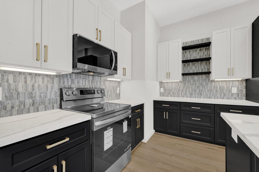 Furnished interior view inside a new home in , Houston (Image 15). Furnished interior view inside a new home in , Houston (Image 15).