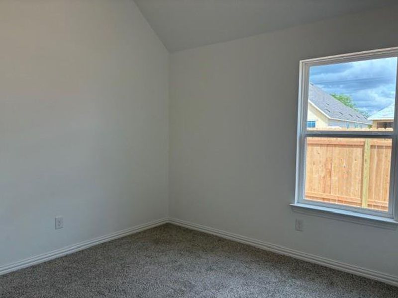 Spacious, unfurnished interior of a new home in Spring Creek, Taylor (Image 6).