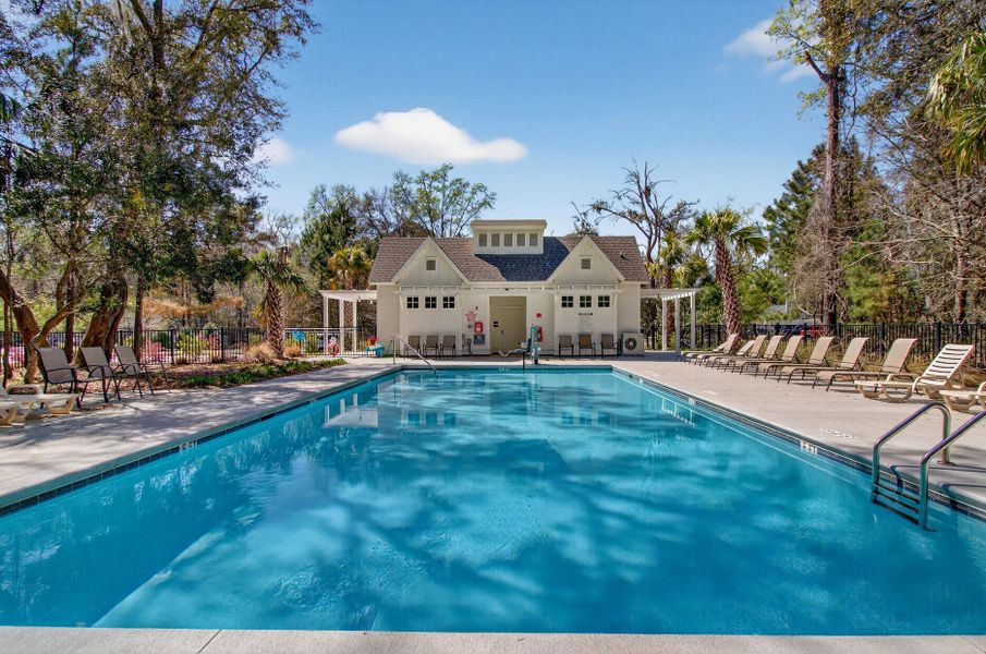 Community amenities in Twin Lakes, Johns Island (Image 48).