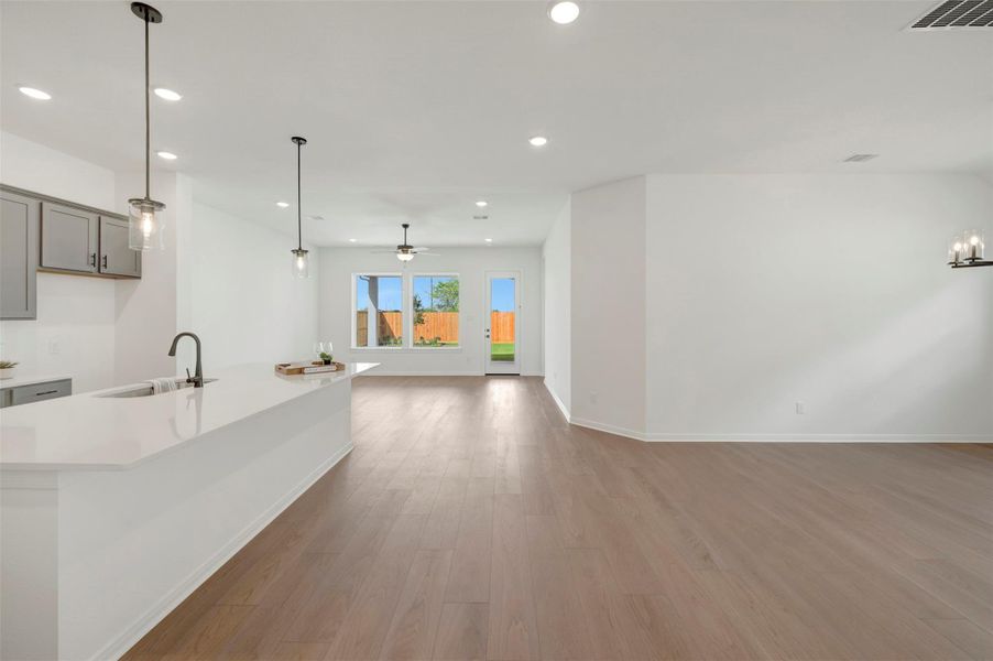 Spacious, unfurnished interior of a new home in Jordan Ranch - Terrace Collection, Fulshear (Image 21).
