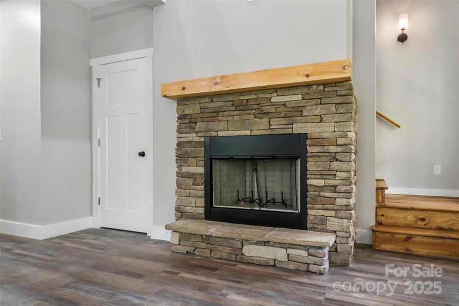 Furnished interior view inside a new home in , Marion (Image 14).