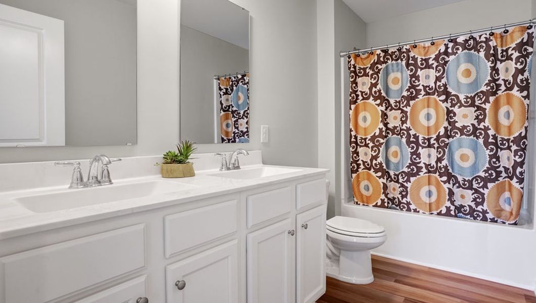 Representative furnished interior of a home built from the Robie by D.R. Horton in The Pines at New Hampstead, Savannah (Image 21).