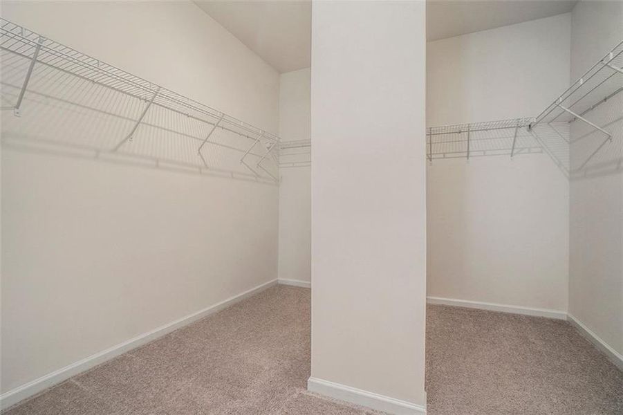 Spacious, unfurnished interior of a new home in , Cartersville (Image 19).