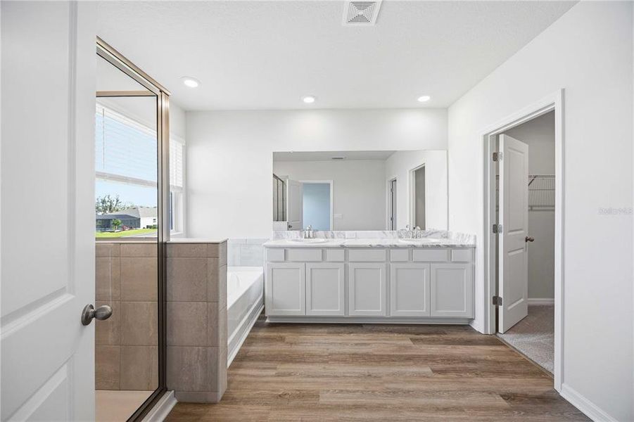 Furnished interior view inside a new home in Coddington, Bradenton (Image 10).