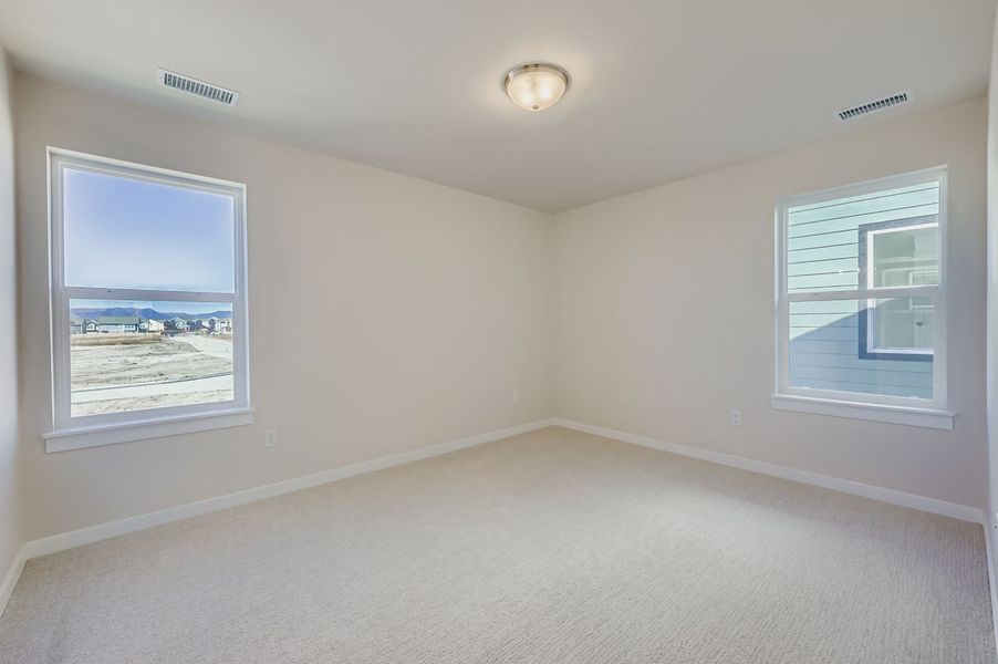 8060 Manor House - Bedroom