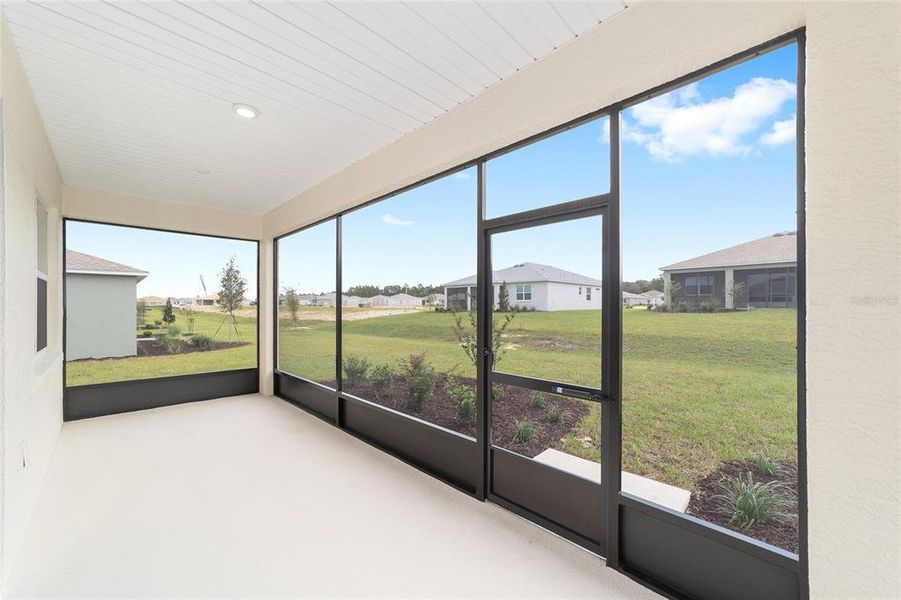 Exterior details and patio area of a home in , Ocala (Image 16). Exterior details and patio area of a home in , Ocala (Image 16).