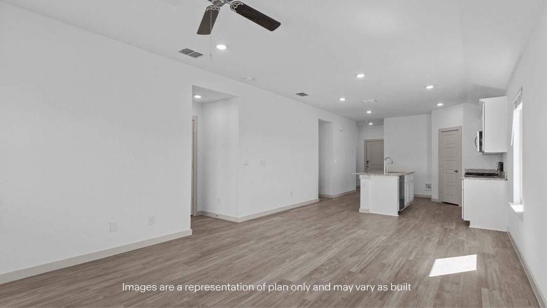 Spacious, unfurnished interior of a new home in Overlook West, Wolfforth (Image 11).