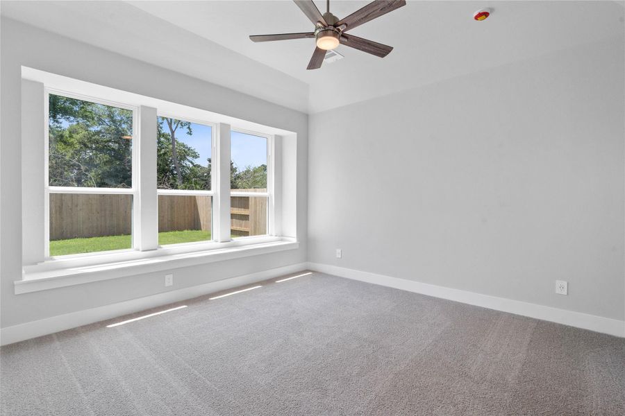 Spacious, unfurnished interior of a new home in Sorella, Tomball (Image 18). Spacious, unfurnished interior of a new home in Sorella, Tomball (Image 18).