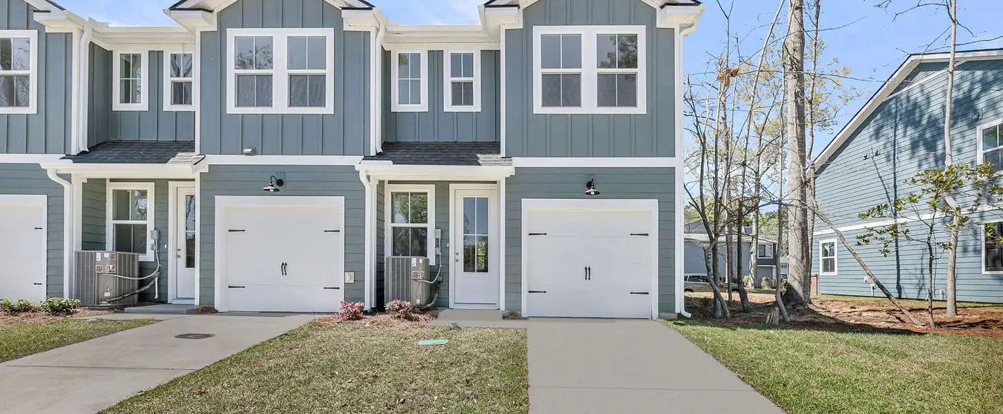 Trolley Floorplan with Timeless Collection - Features and Finishes May Vary Trolley Floorplan with Timeless Collection - Features and Finishes May Vary