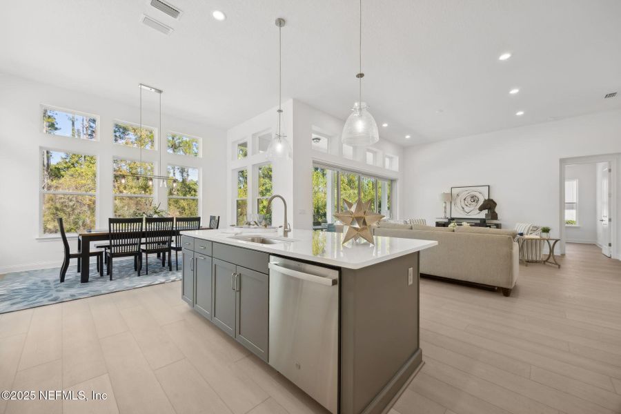 Furnished interior view inside a new home in Amelia National, Fernandina Beach (Image 5).