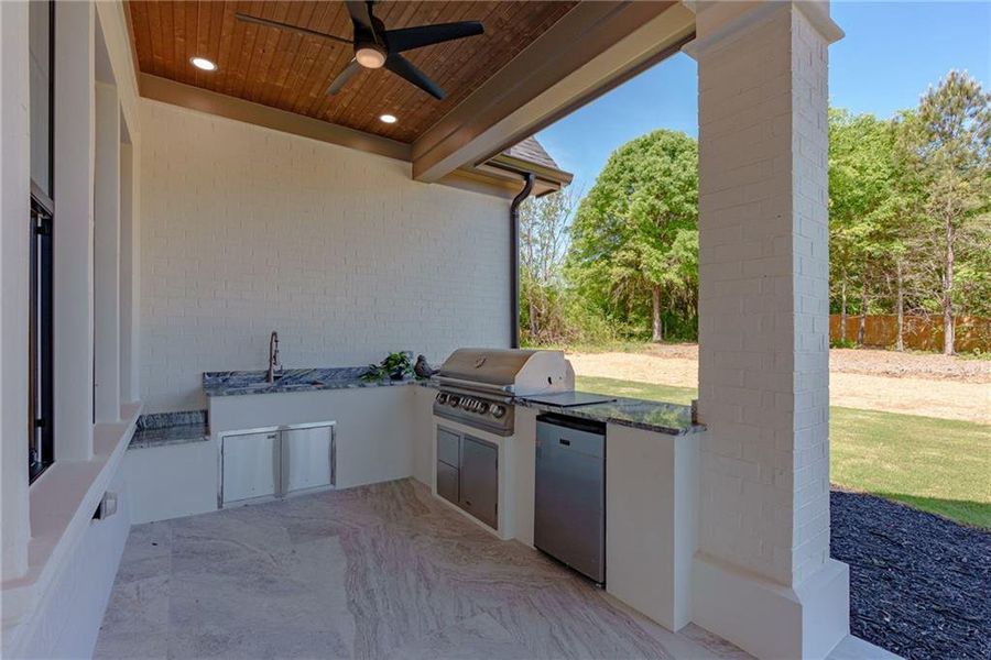 Exterior details and patio area of a home in , Monroe (Image 63).