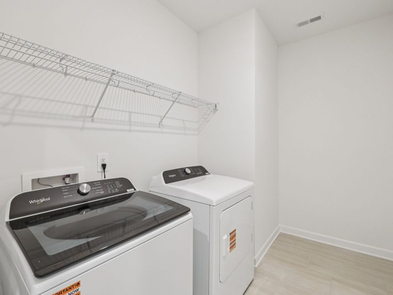 Close-up of interior finishes inside a home in Brighton Springs, York (Image 9).