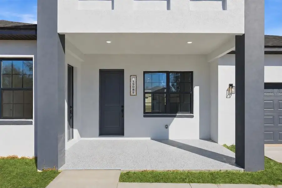 Exterior details and patio area of a home in , Ocala (Image 26).