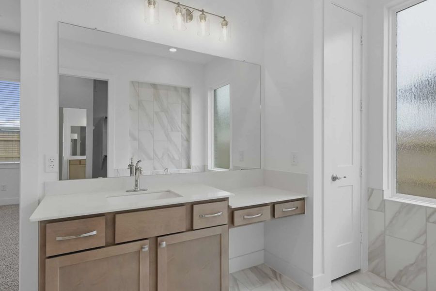 Furnished interior view inside a new home in Attwater 65's, Waller (Image 4).