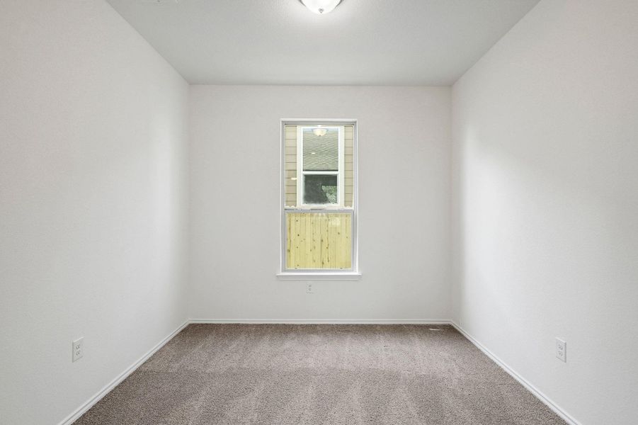 Spacious, unfurnished interior of a new home in Creekside at Estancia, Austin (Image 21).