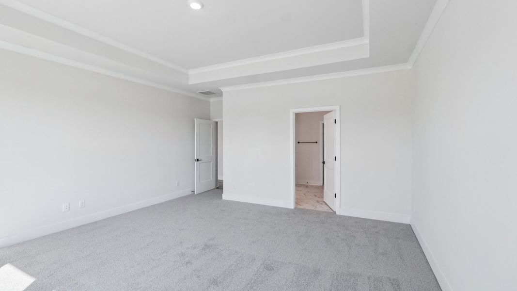 Representative unfurnished interior of a home built from the Sycamore by D.R. Horton in Westport, York (Image 23).