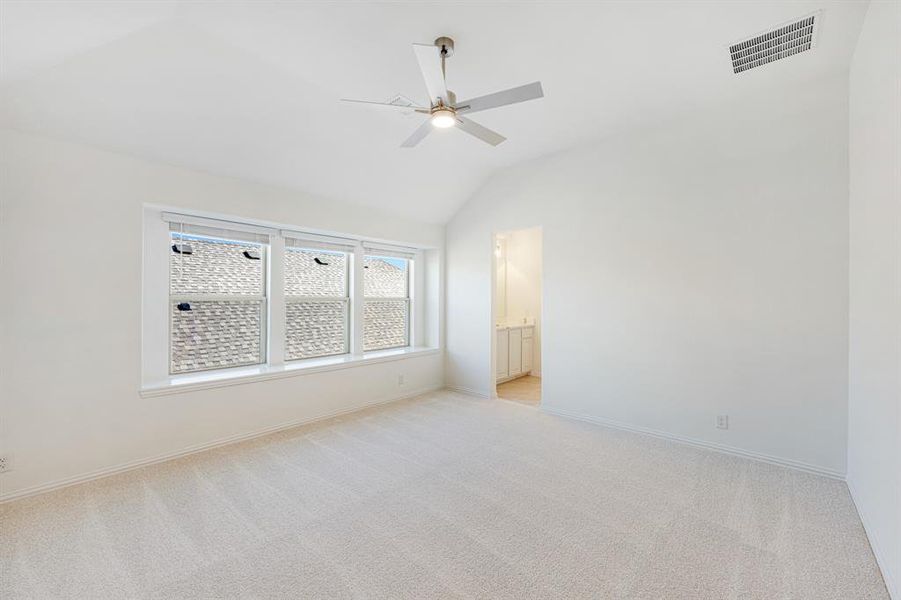 Spacious, unfurnished interior of a new home in Union Park Classic 55, Little Elm (Image 34).