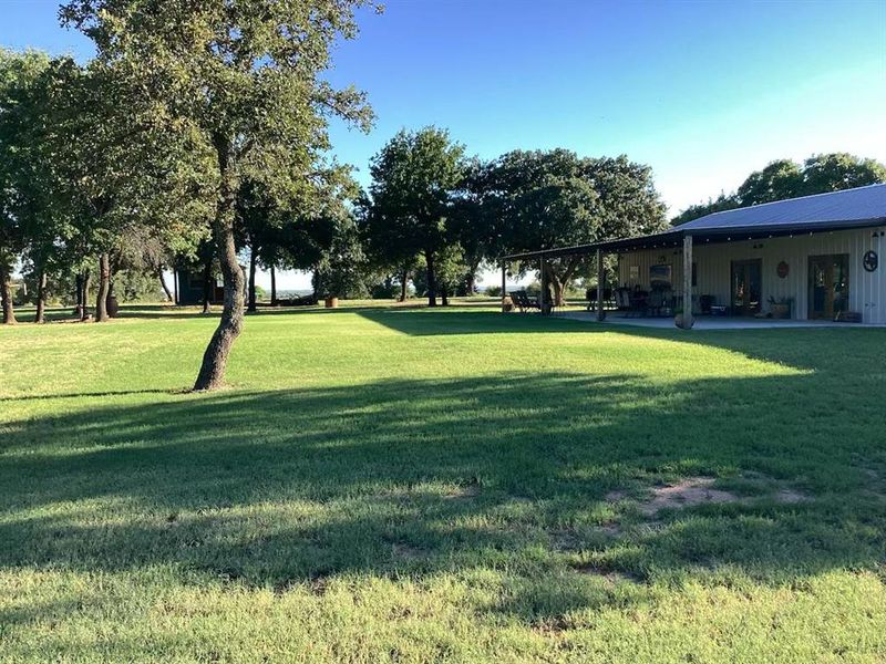 Natural landscape and outdoor views near in Seymour (Image 16). Natural landscape and outdoor views near in Seymour (Image 16).