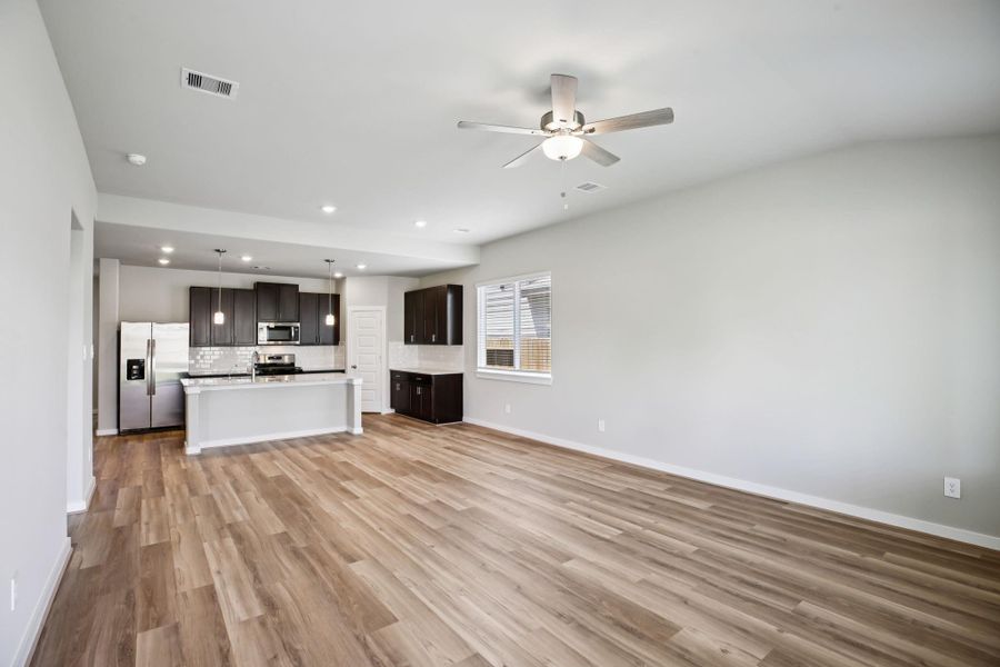 Photo is not of the actual home but is an inspirational photo of builder’s model home and may depict options, furnishings, and/or decorator features that are not included.