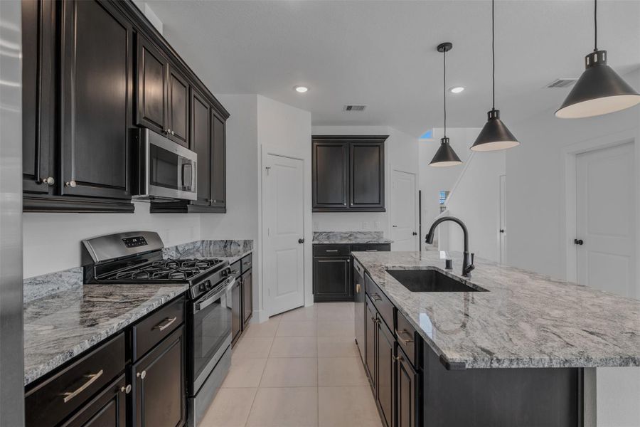 Furnished interior view inside a new home in Emory Glen, Magnolia (Image 7).
