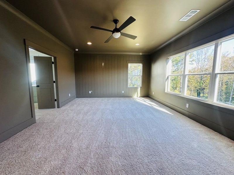 Spacious, unfurnished interior of a new home in Hillshire, Cumming (Image 19).