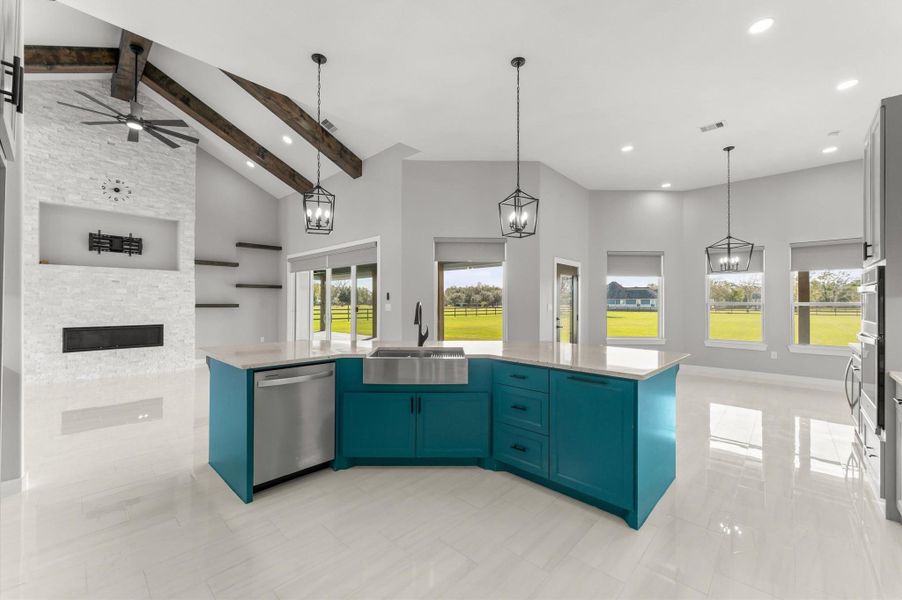 Furnished interior view inside a new home in , Rosharon (Image 8).