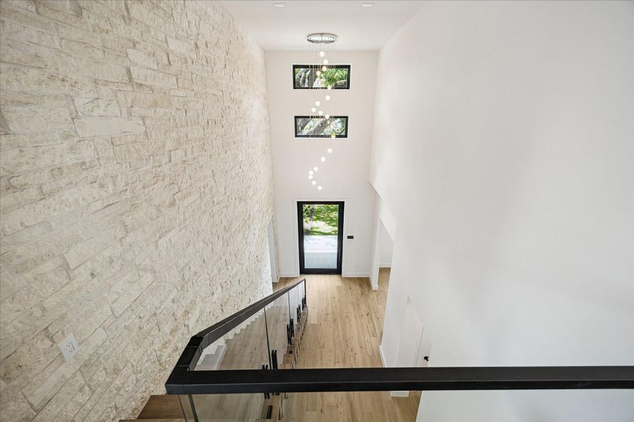 Spacious, unfurnished interior of a new home in , Houston (Image 22).
