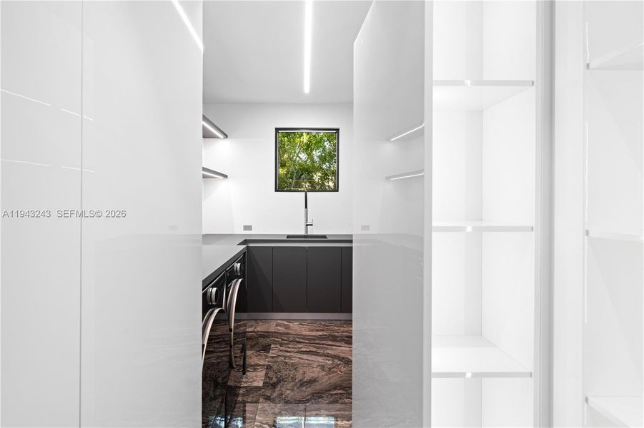 Furnished interior view inside a new home in , Fort Lauderdale (Image 5).