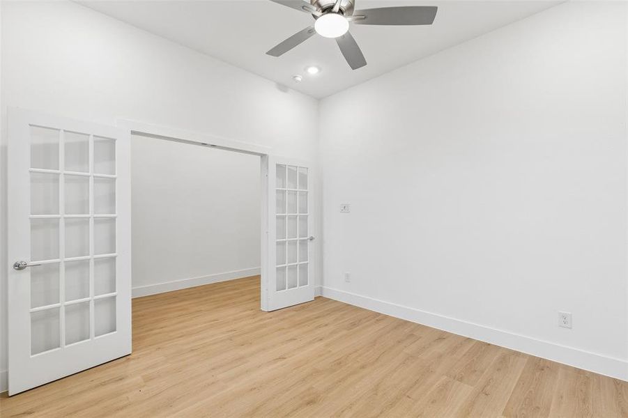 Spacious, unfurnished interior of a new home in Ellis Ranch Estates, Waxahachie (Image 17).